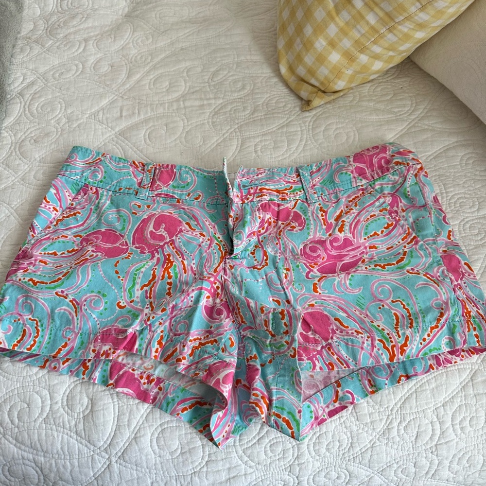 Lily Pulitzer Walsh shorts